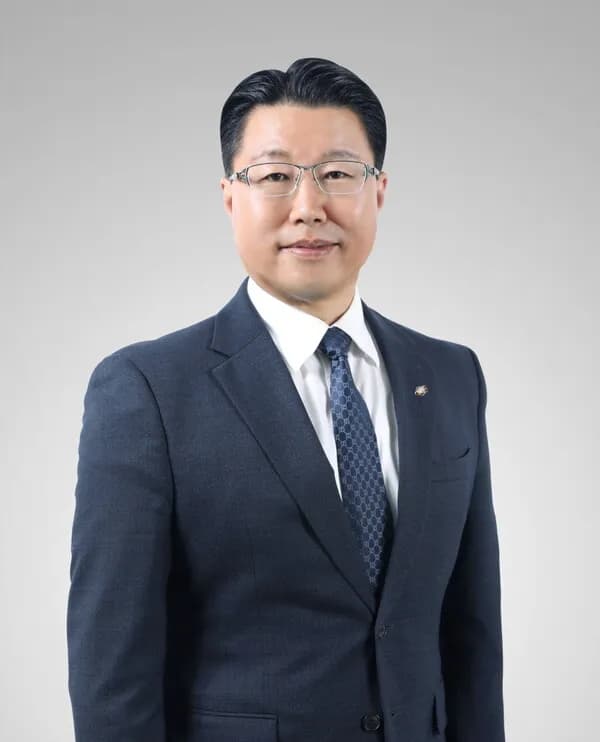 [기고] K-팝, K-컬처, 다음은 K-로펌 수출