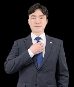 사건담당변호사 김대원